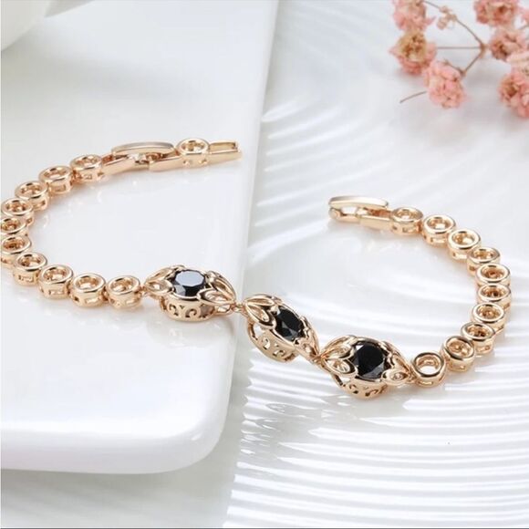 #41 Unique Retro Black Zircon Rose Gold Bracelet - Picture 1 of 4